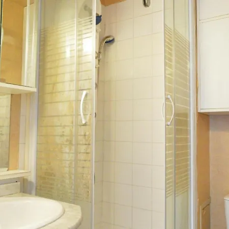 Cap D'agde, 1 Piece, 2 Personnes - Fr-1-249-80