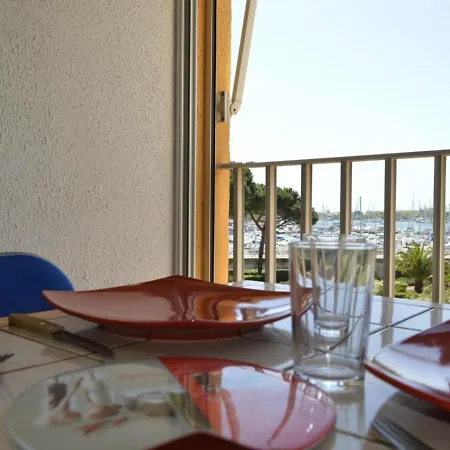 Cap D'agde, 1 Piece, 2 Personnes - Fr-1-249-80 آجد